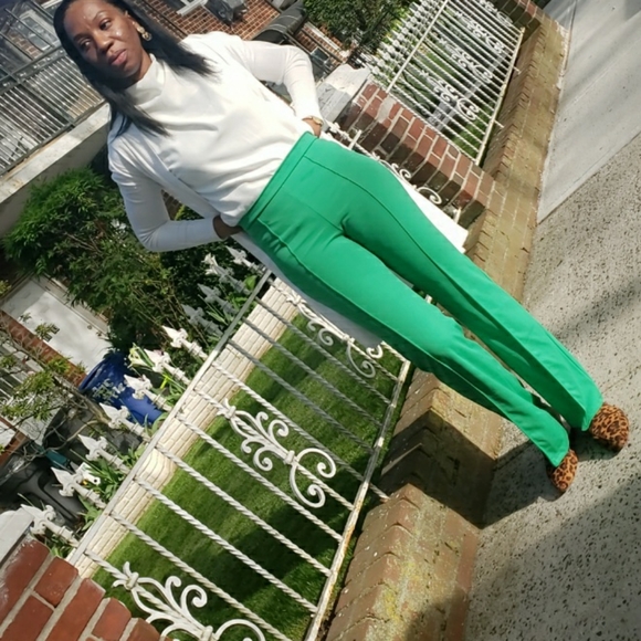 Kelly Green Wide Leg Pants - Picture 5 of 6